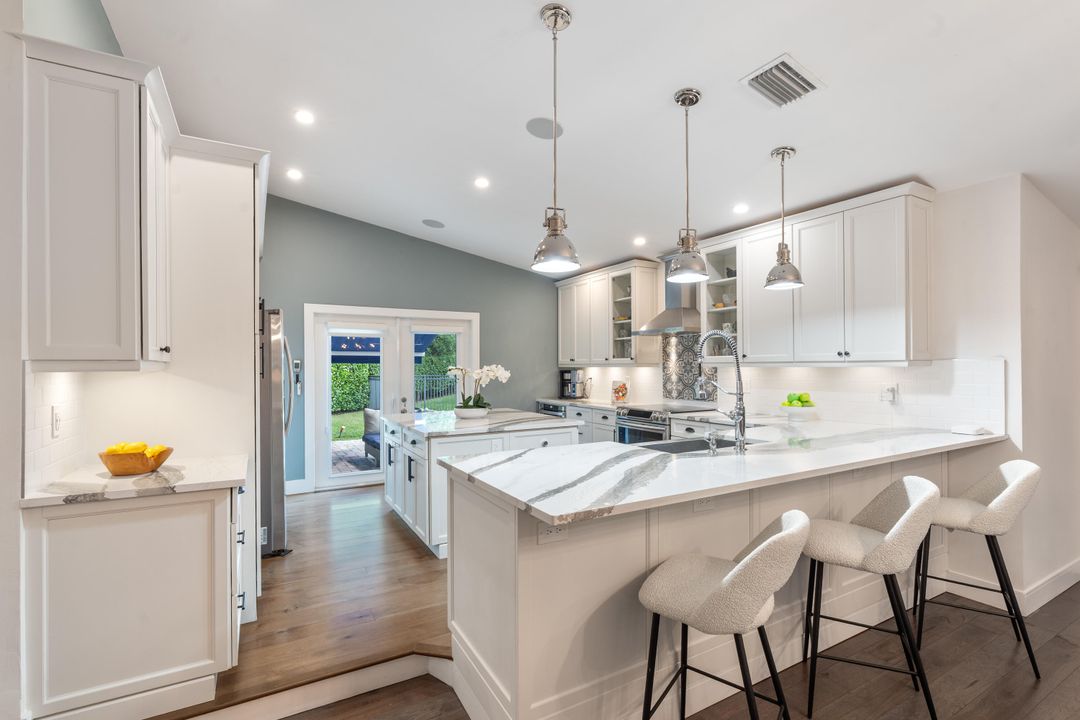 Active With Contract: $1,850,000 (4 beds, 3 baths, 3250 Square Feet)