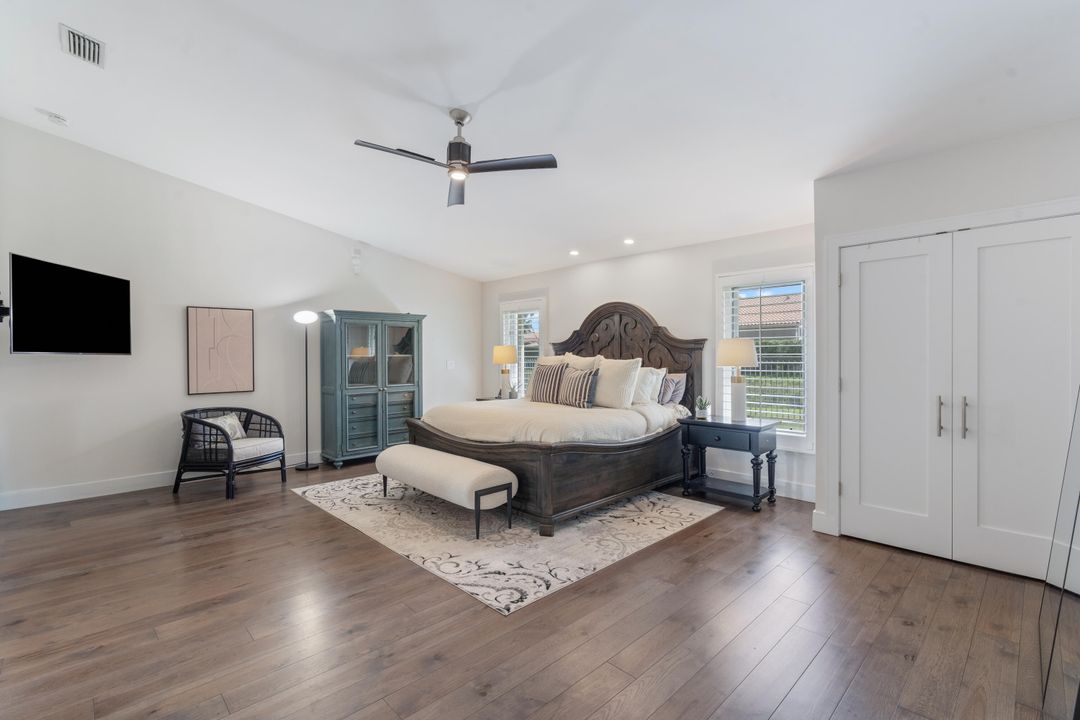 Active With Contract: $1,850,000 (4 beds, 3 baths, 3250 Square Feet)