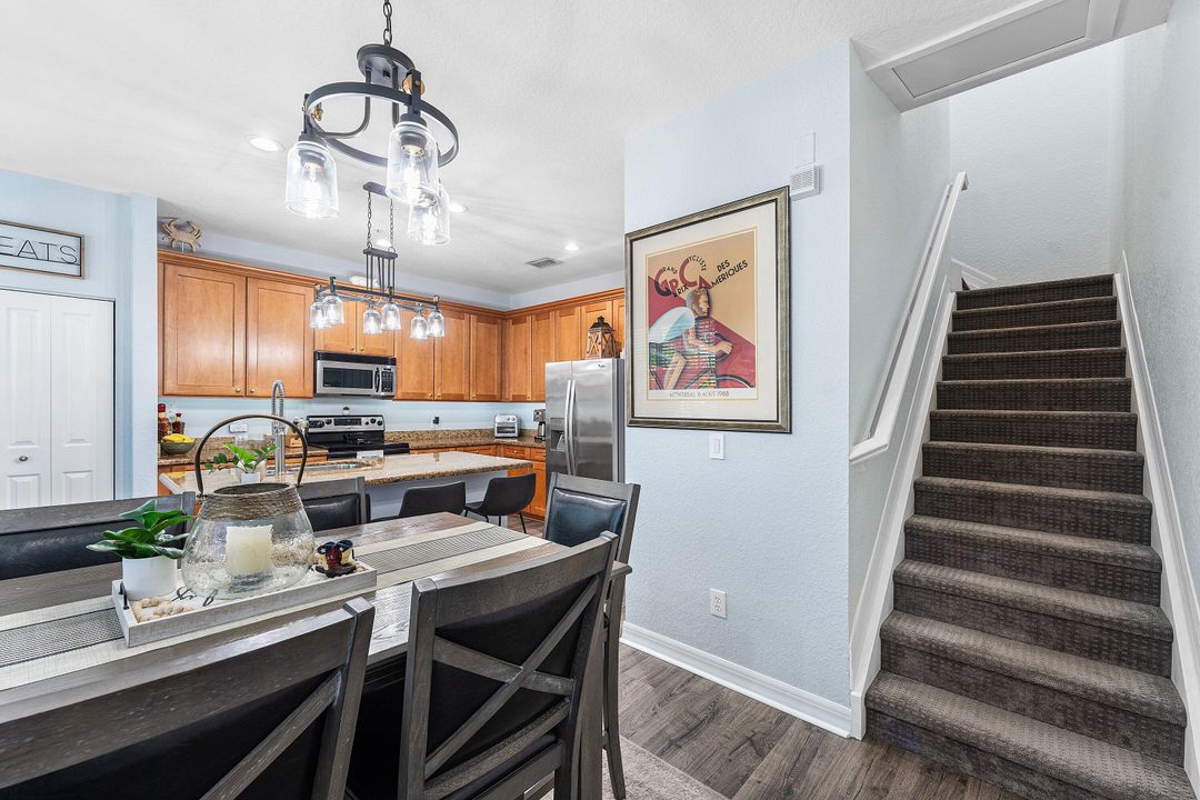 For Sale: $589,900 (3 beds, 2 baths, 1876 Square Feet)