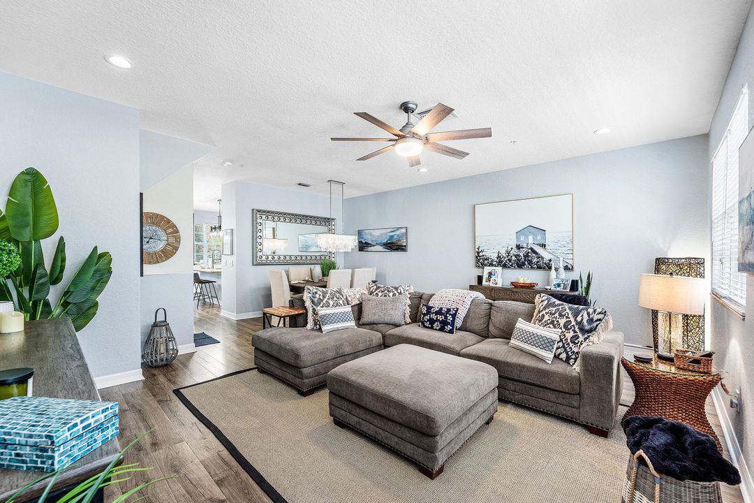 For Sale: $589,900 (3 beds, 2 baths, 1876 Square Feet)