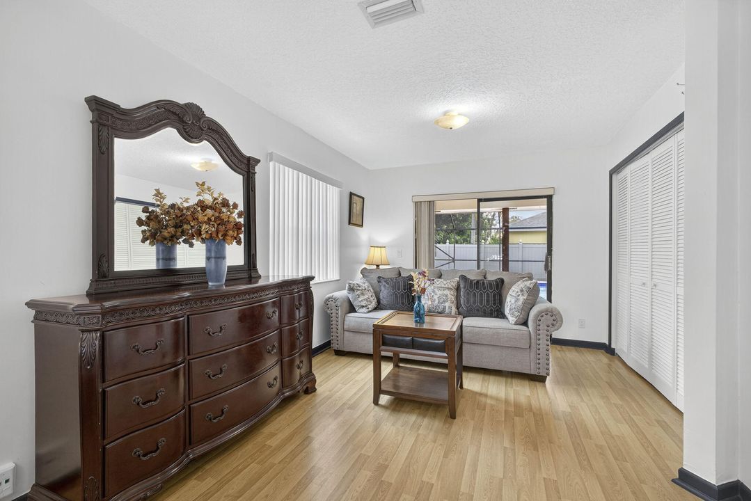 For Rent: $5,300 (4 beds, 2 baths, 2441 Square Feet)