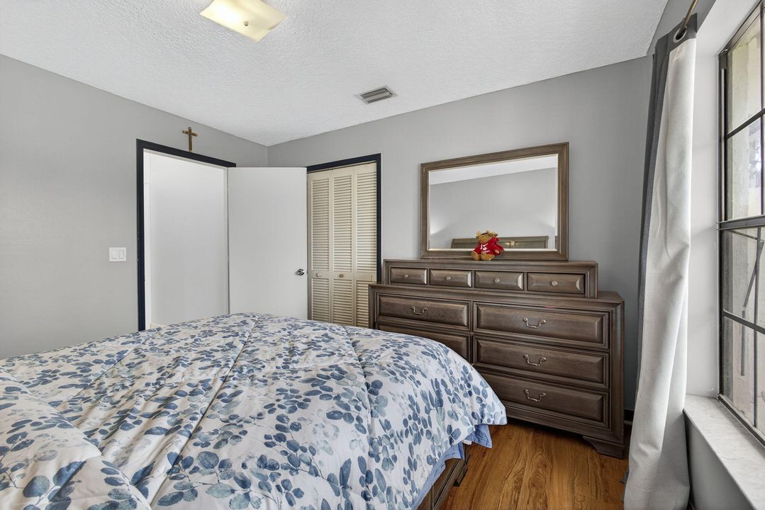 For Rent: $5,300 (4 beds, 2 baths, 2441 Square Feet)