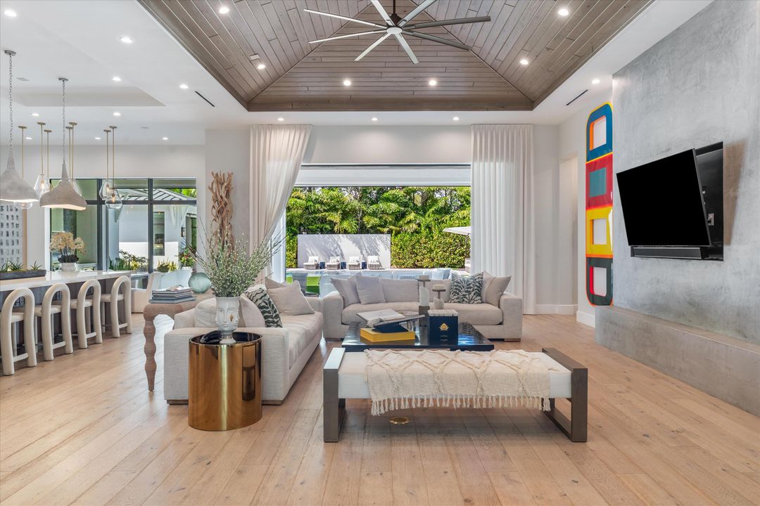 En Venta: $6,745,000 (6 camas, 7 baños, 5231 Pies cuadrados)