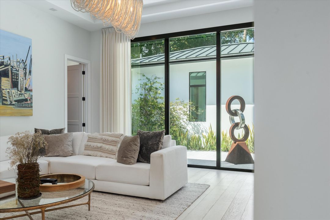 En Venta: $6,745,000 (6 camas, 7 baños, 5231 Pies cuadrados)