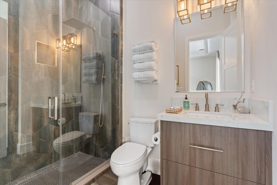 En Venta: $6,745,000 (6 camas, 7 baños, 5231 Pies cuadrados)