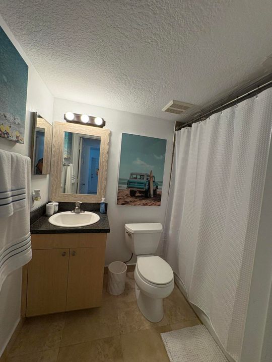 For Rent: $2,175 (1 beds, 1 baths, 750 Square Feet)