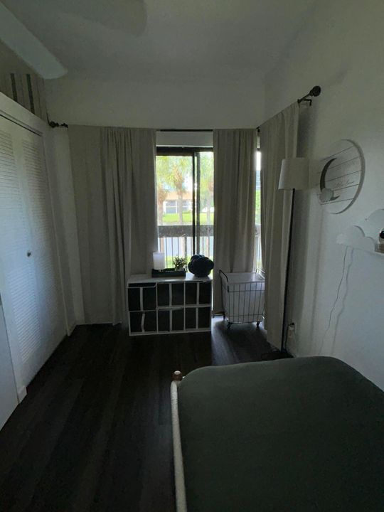 For Rent: $2,500 (2 beds, 2 baths, 1200 Square Feet)