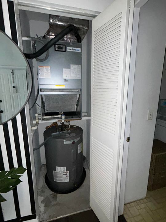 For Rent: $2,500 (2 beds, 2 baths, 1200 Square Feet)