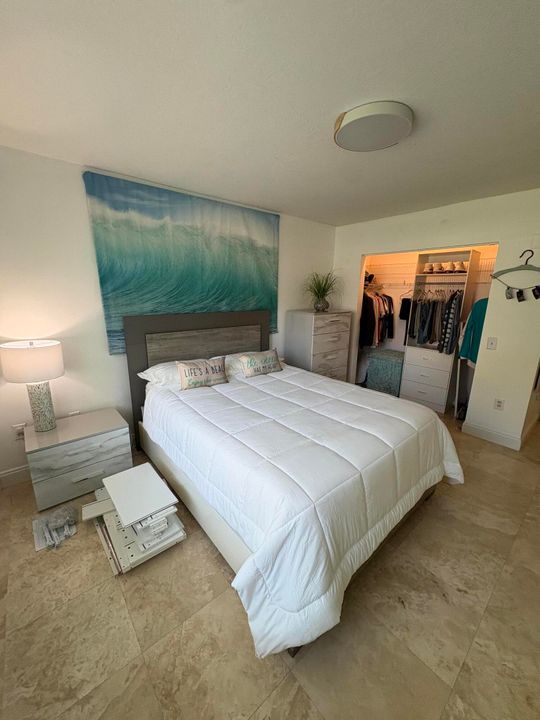 For Rent: $2,175 (1 beds, 1 baths, 750 Square Feet)