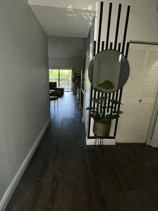 For Rent: $2,500 (2 beds, 2 baths, 1200 Square Feet)