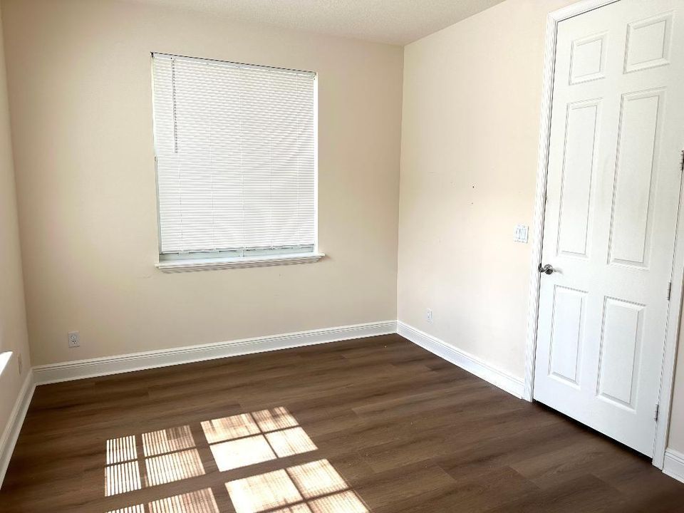 For Sale: $510,000 (3 beds, 3 baths, 1953 Square Feet)