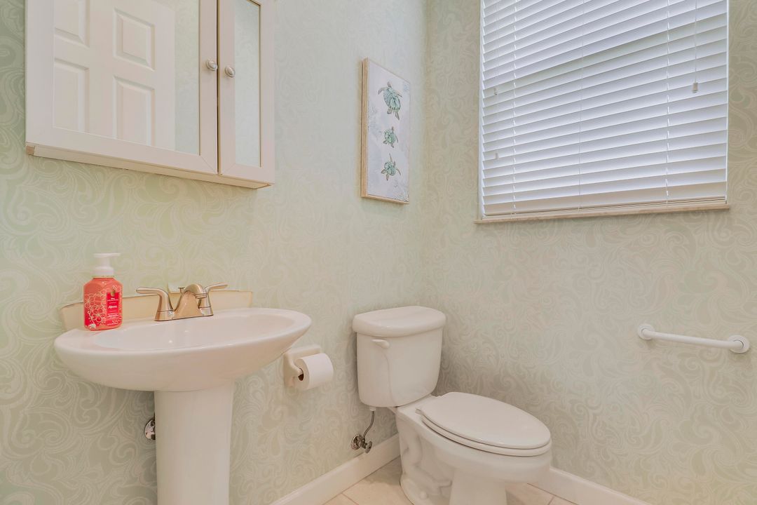 В аренду: $5,000 (3 спален, 2 ванн, 1947 Квадратных фут)