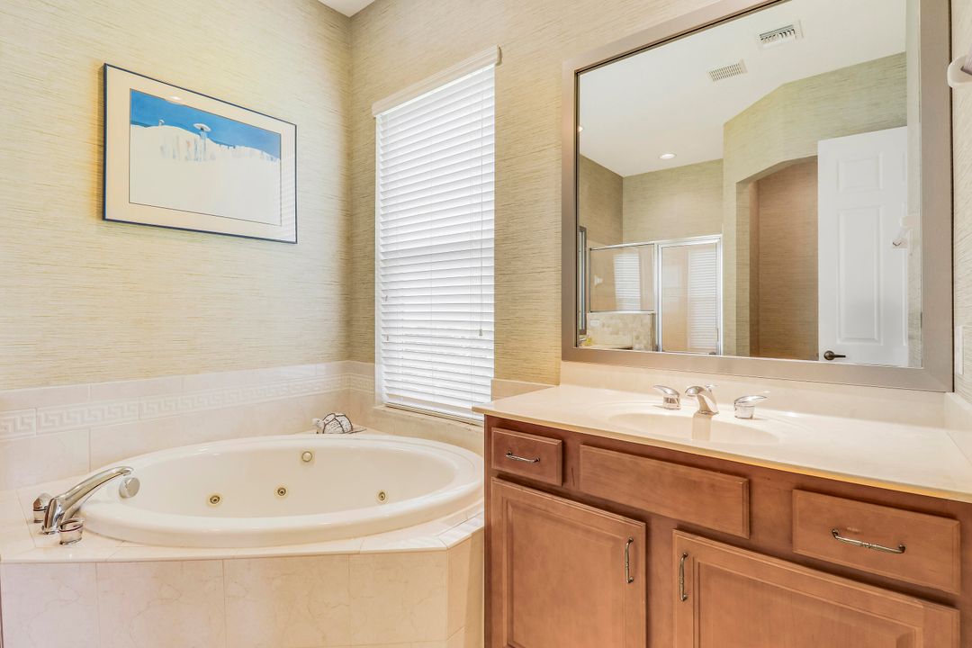 В аренду: $5,000 (3 спален, 2 ванн, 1947 Квадратных фут)