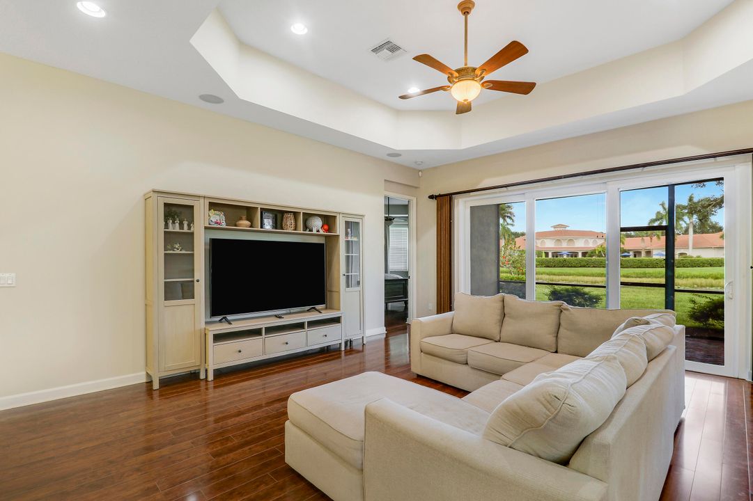 В аренду: $5,000 (3 спален, 2 ванн, 1947 Квадратных фут)