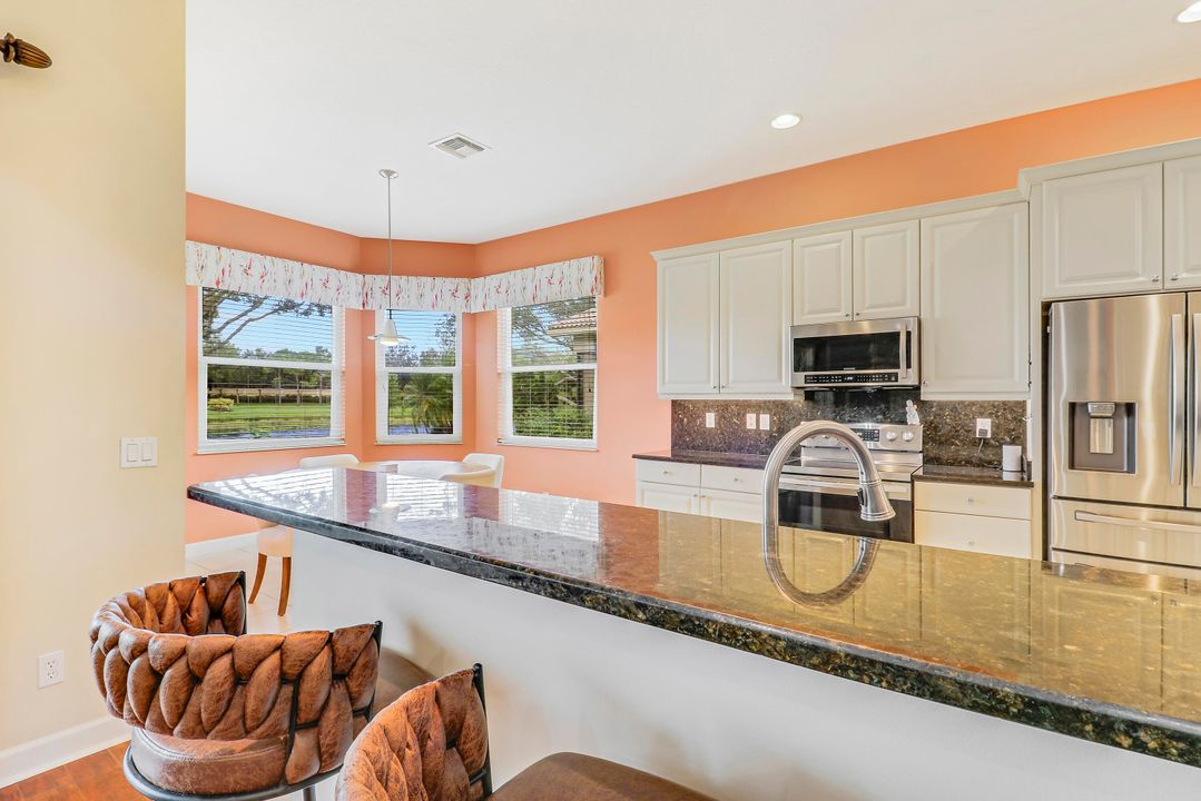 В аренду: $5,000 (3 спален, 2 ванн, 1947 Квадратных фут)