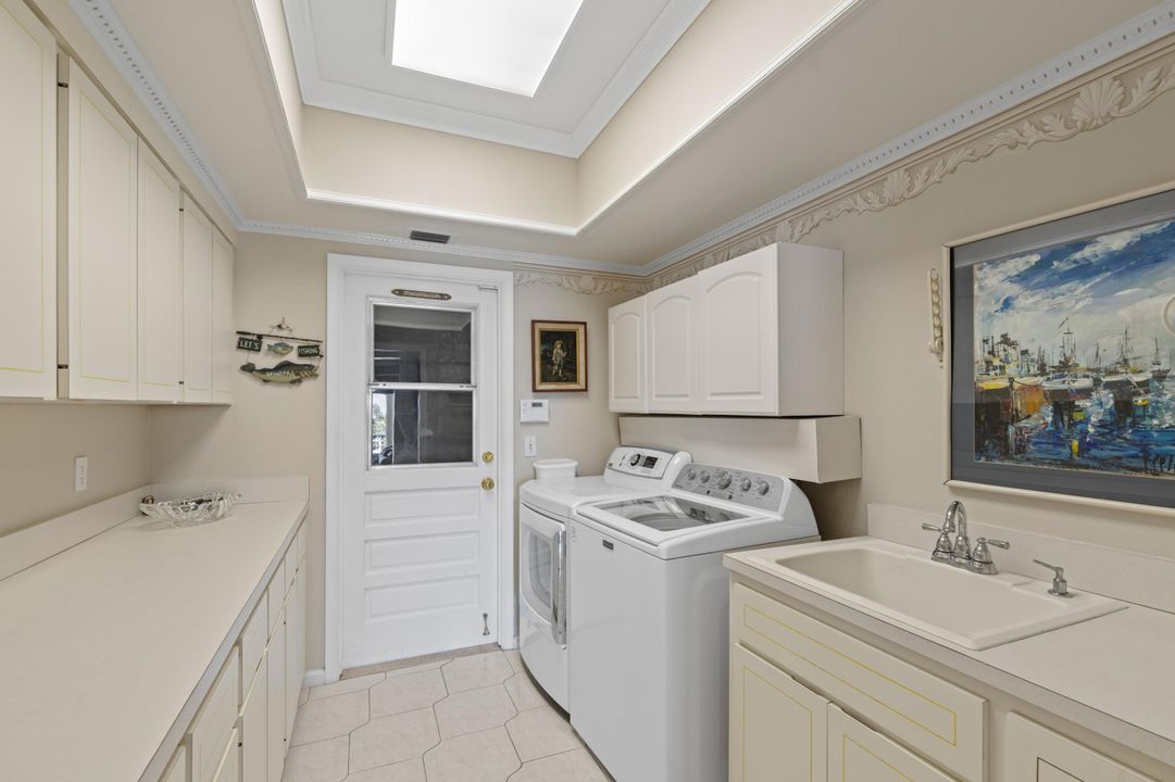 待售: $7,550,000 (4 贝兹, 4 浴室, 4106 平方英尺)