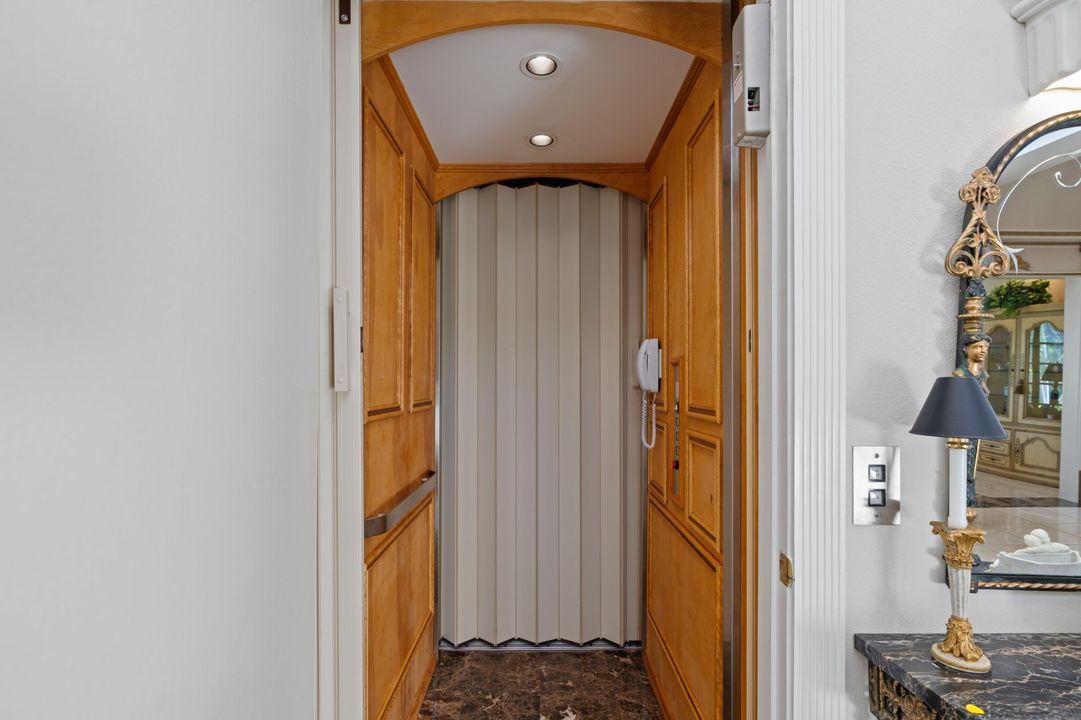 待售: $7,550,000 (4 贝兹, 4 浴室, 4106 平方英尺)