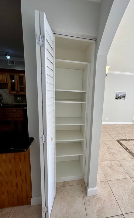 待售: $425,000 (2 贝兹, 2 浴室, 1514 平方英尺)