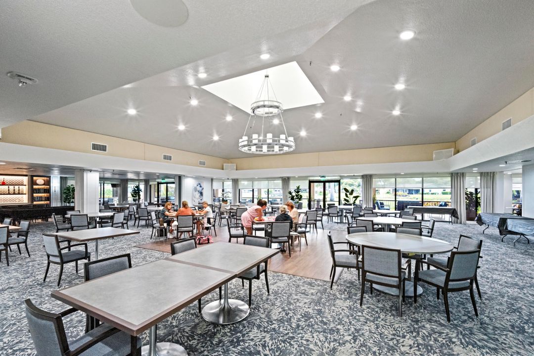 待售: $275,000 (2 贝兹, 2 浴室, 1293 平方英尺)