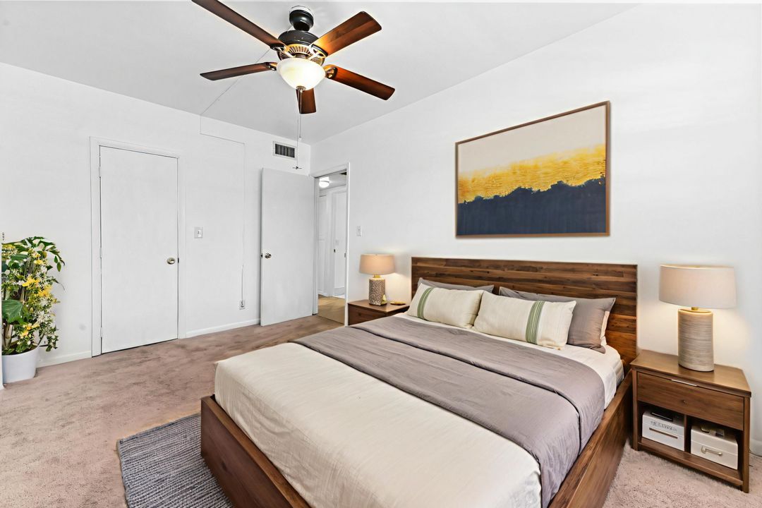 出租: $2,000 (2 贝兹, 1 浴室, 941 平方英尺)