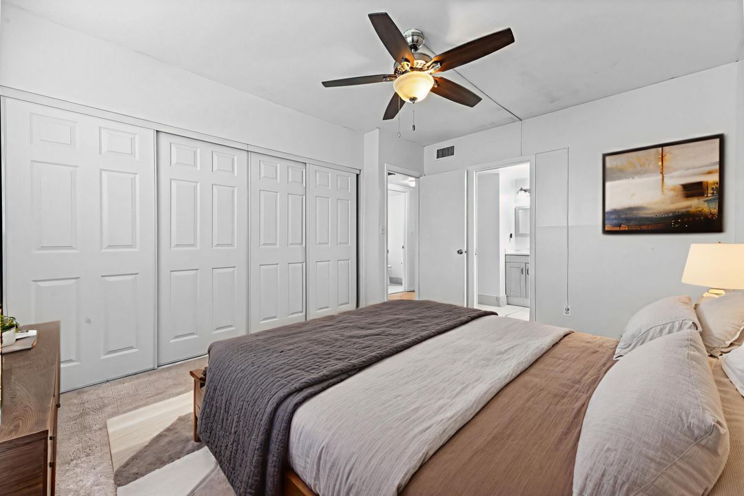 出租: $2,000 (2 贝兹, 1 浴室, 941 平方英尺)