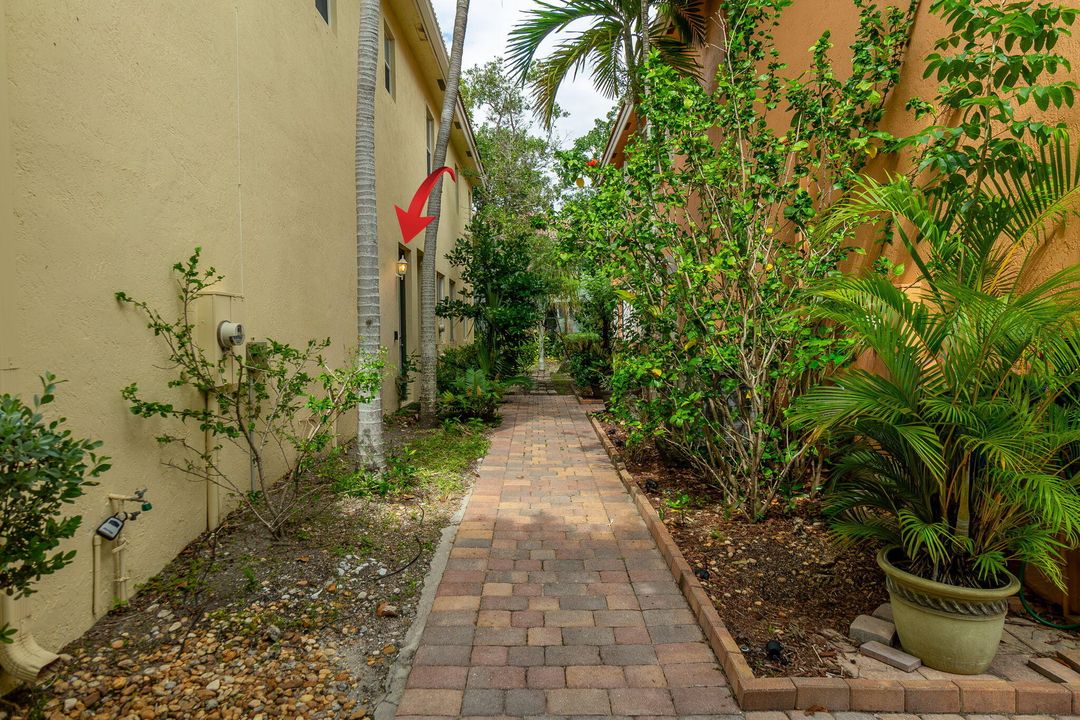 En Venta: $265,000 (2 camas, 2 baños, 1022 Pies cuadrados)