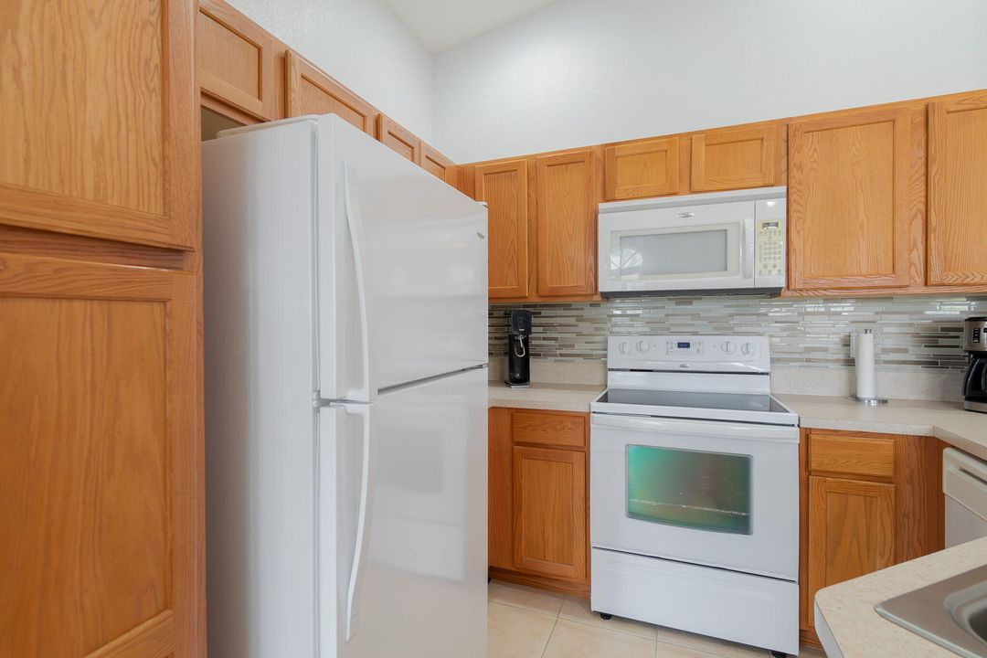 En Venta: $265,000 (2 camas, 2 baños, 1022 Pies cuadrados)