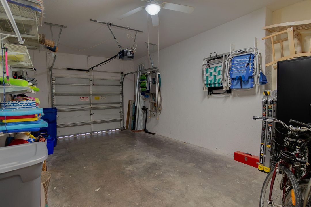 En Venta: $265,000 (2 camas, 2 baños, 1022 Pies cuadrados)