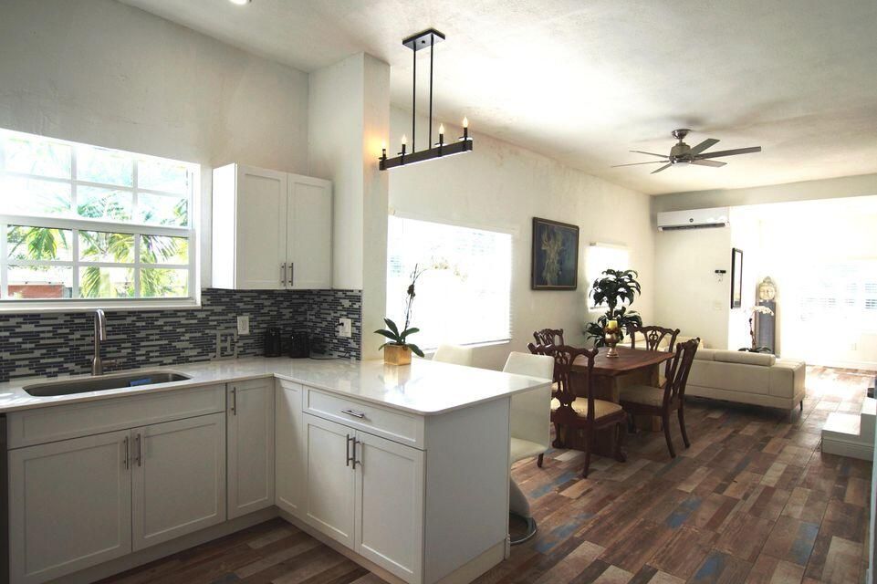 Active With Contract: $589,500 (0 beds, 0 baths, 2094 Square Feet)