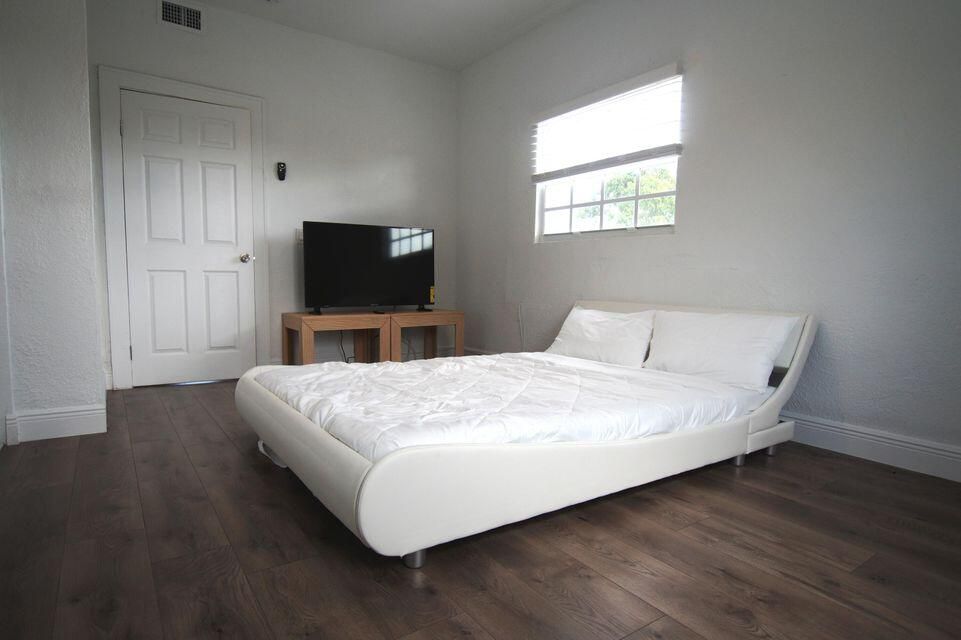 Active With Contract: $589,500 (0 beds, 0 baths, 2094 Square Feet)