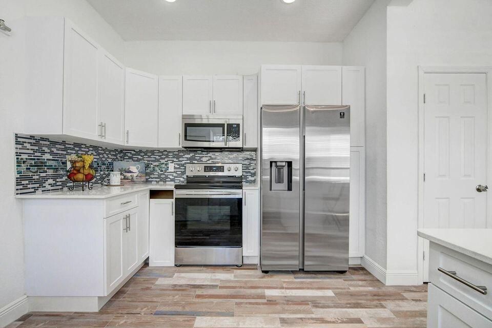 Active With Contract: $589,500 (0 beds, 0 baths, 2094 Square Feet)