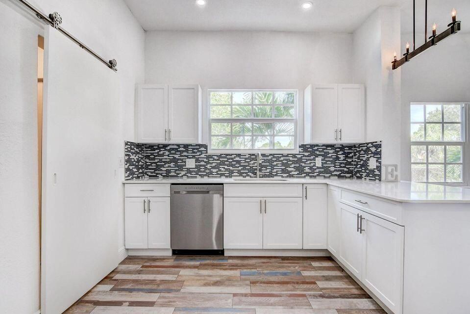 Active With Contract: $589,500 (0 beds, 0 baths, 2094 Square Feet)