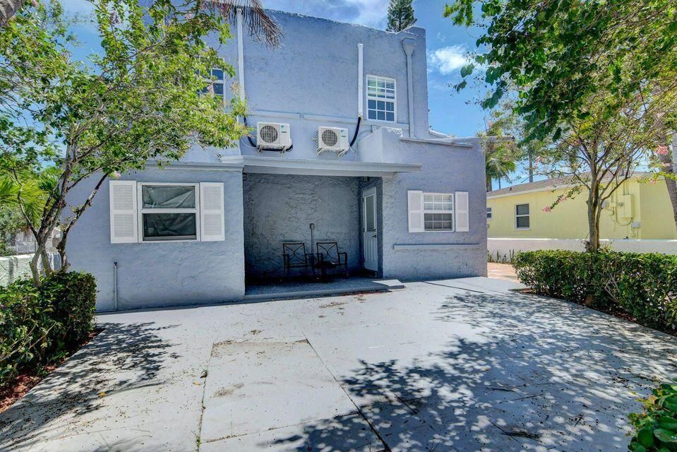 Active With Contract: $589,500 (0 beds, 0 baths, 2094 Square Feet)