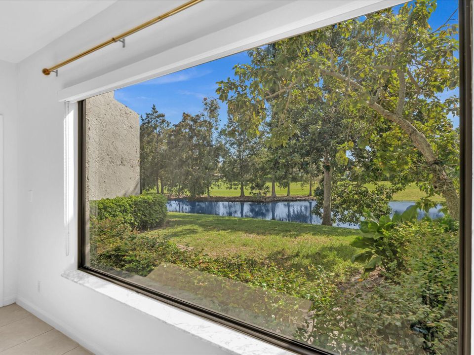 For Sale: $459,900 (2 beds, 2 baths, 1449 Square Feet)