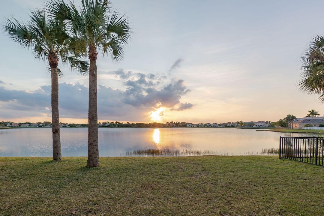 Active With Contract: $360,000 (4 beds, 2 baths, 2251 Square Feet)