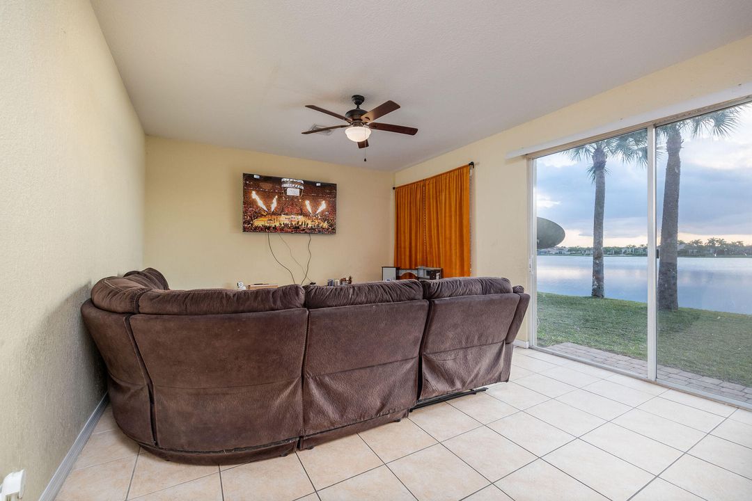 Active With Contract: $360,000 (4 beds, 2 baths, 2251 Square Feet)