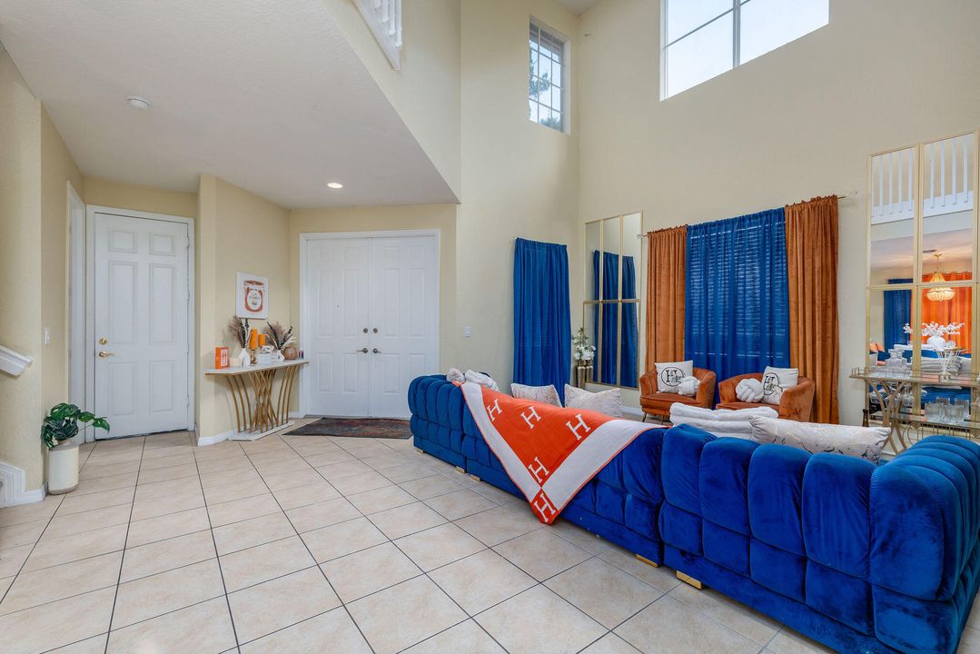 Active With Contract: $360,000 (4 beds, 2 baths, 2251 Square Feet)