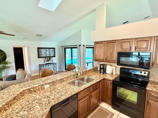 For Rent: $6,500 (4 beds, 2 baths, 2490 Square Feet)