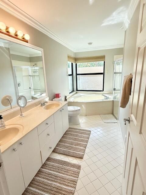 For Rent: $6,500 (4 beds, 2 baths, 2490 Square Feet)