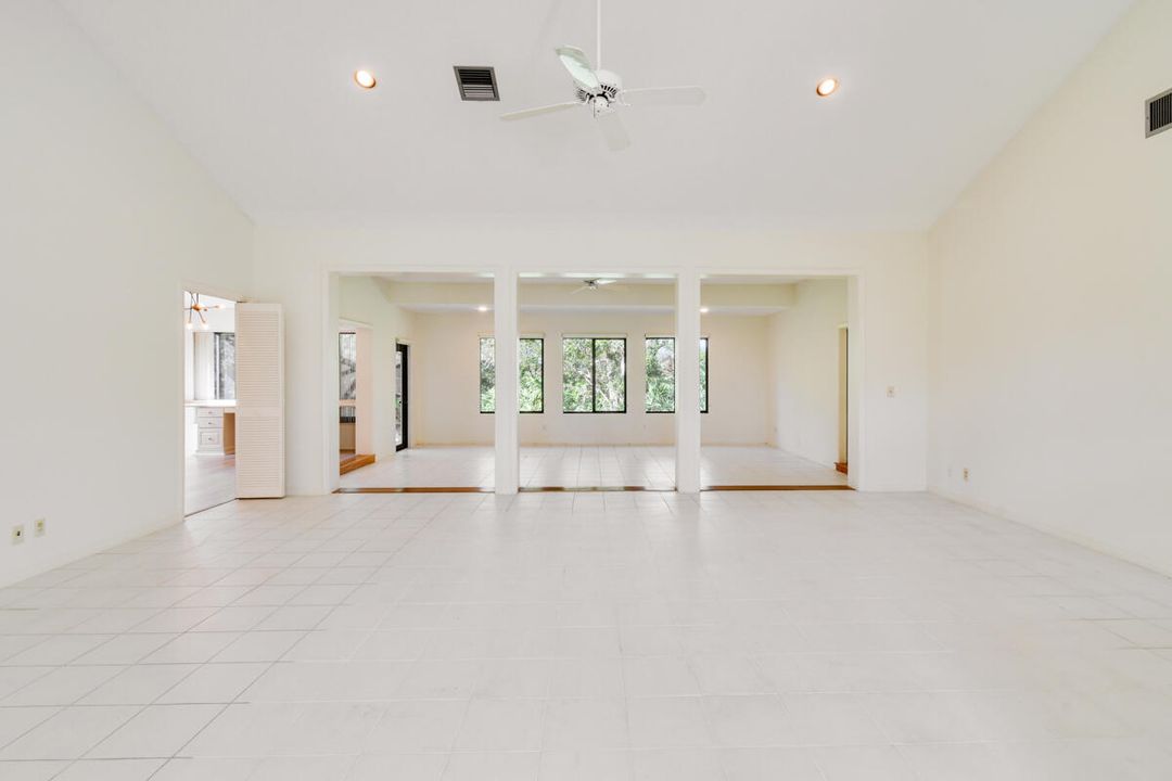 待售: $399,000 (3 贝兹, 2 浴室, 2591 平方英尺)