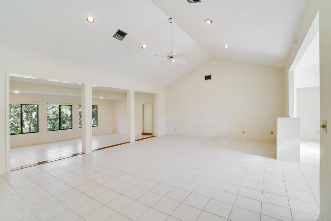 待售: $399,000 (3 贝兹, 2 浴室, 2591 平方英尺)