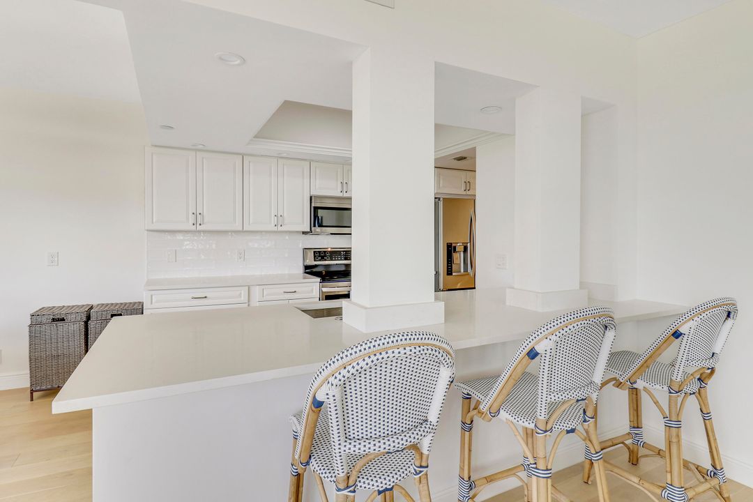 For Rent: $4,500 (2 beds, 2 baths, 1763 Square Feet)