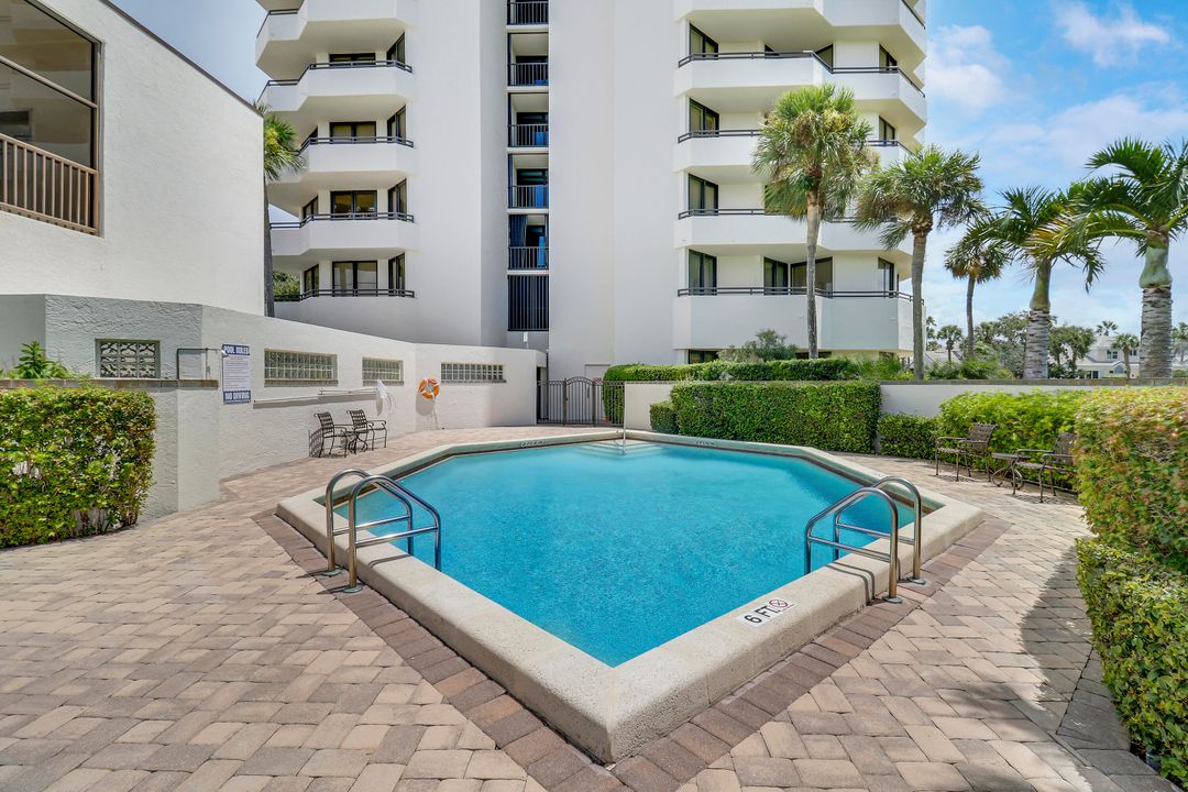 For Rent: $4,500 (2 beds, 2 baths, 1763 Square Feet)