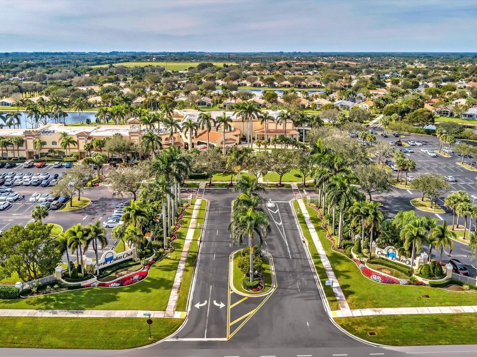 For Sale: $265,000 (3 beds, 2 baths, 1795 Square Feet)