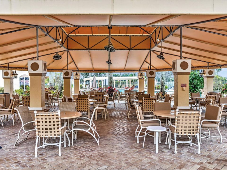 For Sale: $265,000 (3 beds, 2 baths, 1795 Square Feet)