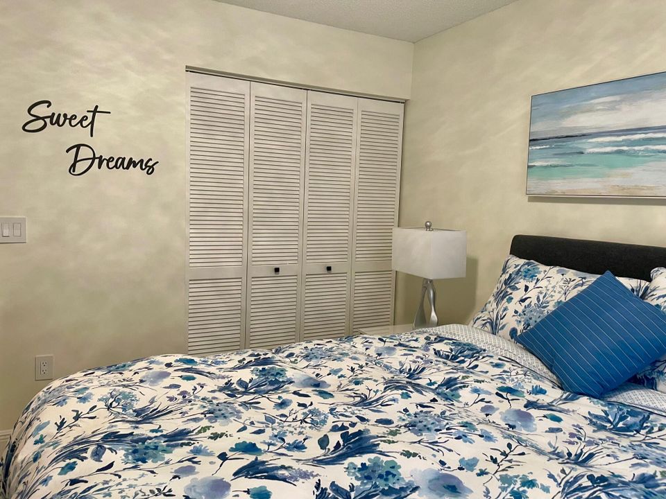 出租: $3,200 (2 贝兹, 2 浴室, 1822 平方英尺)