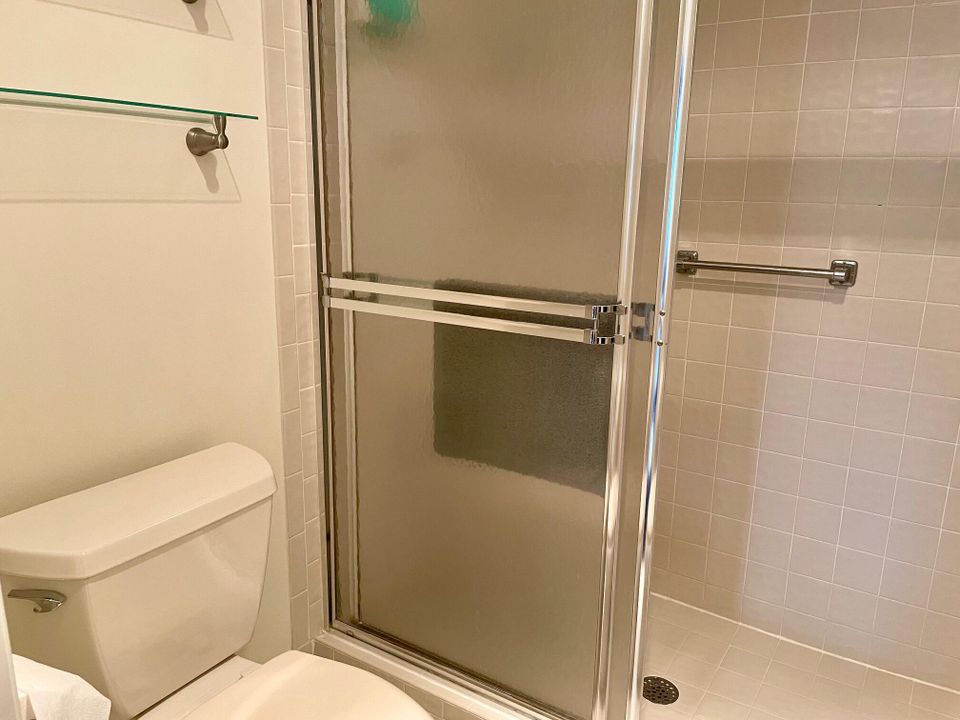 出租: $3,200 (2 贝兹, 2 浴室, 1822 平方英尺)