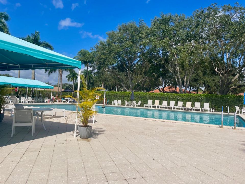 出租: $3,200 (2 贝兹, 2 浴室, 1822 平方英尺)