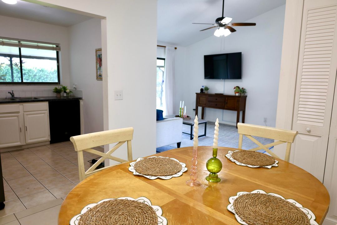 For Rent: $4,500 (2 beds, 1 baths, 907 Square Feet)