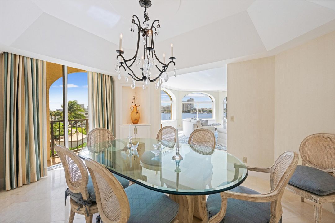 For Sale: $9,500,000 (3 beds, 4 baths, 3290 Square Feet)